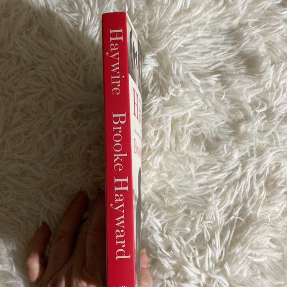 HAYWIRE by Brooke Hayward Paperback EUC - Picture 2 of 3